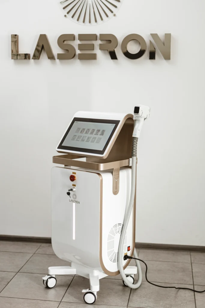 Діодний лазер для лазерної епіляції LaserOn Gold